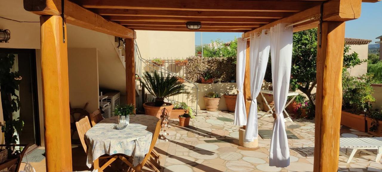 Appartamento Casa Massy Arzachena Esterno foto
